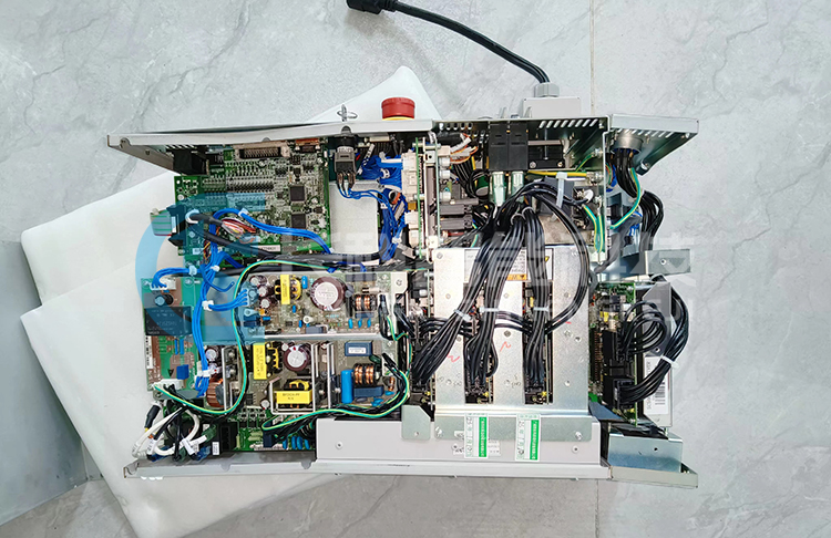 Sankyo三協(xié)控制柜SC5000拆機(jī)檢測(cè)維修 Sankyo三協(xié)控制柜SC5000拆機(jī)檢測(cè)維修